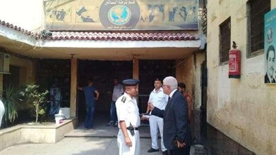 رئيس حي البساتين يتفقد الحالة الأمنية في الساعات الأولى من مباشرة عمله