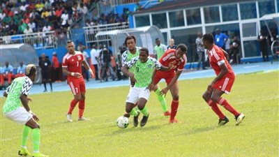 نيجيريا تفوز على سيشل وتحسم صدارة مجموعتها في تصفيات أمم إفريقيا