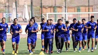 الأهلي يتفق مع ”حوريا” على ارتداء الزي الأزرق خلال اجتماع اليوم