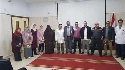 بالصور.. مستشفى المنصورة الدولي تنظم احتفالية لتكريم أطباء الكلى