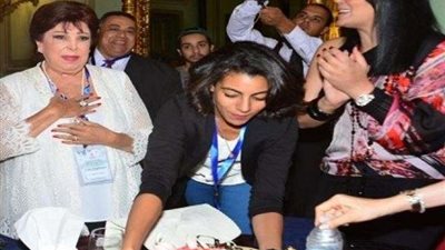 «الحق فى الإنجاب» تحتفل بعيد ميلاد رجاء الجداوى