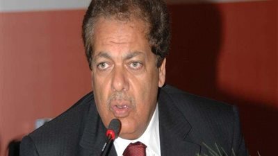 أبو العينين: صناعة السيراميك في خطر بسبب ارتفاع أسعار الغاز