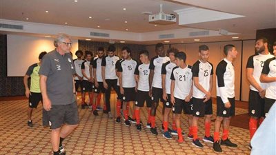 منتخب الفراعنة يتدرب في النيجر قبل السفر إلى نيجيريا