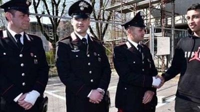 قصة طفل مصري دفع رئيس وزراء إيطاليا منحه الجنسية وتكريمه