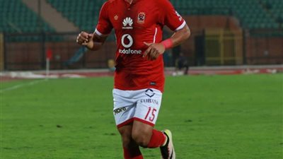 نجم الأهلي يتهم مستشفى الأطفال بقتل إبنته