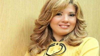 شاهد.. لحظة تكريم رانيا فريد شوقي عن دورها بـ”عوالم خفية”