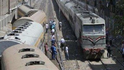 ننشر الفيديو الأول لخروج قطار عن القضبان بشبين الكوم الجديدة