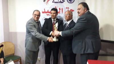 أول تكريم مصرى لمُنقذ أطفال إيطاليا