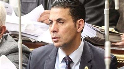 ”حساسين” يتقدم بطلب إحاطة حول ”حادث قطار المنوفية”