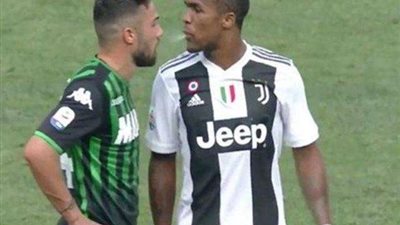 بالفيديو .... الــvar يكشف واقعة دوجلاس المشينة بالـ ”كاليتشو”