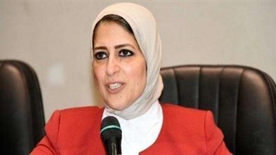 وزيرة الصحة تطالب بمتابعة سير العمل بمستشفى ديرب نجم