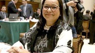 برلمانية تطالب ”شوقي” بزرع القدوة لدى الطلاب بـ”كتيب صغير”