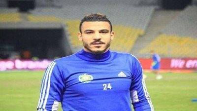 شكرى نجيب يقود هجوم الإسماعيلي أمام الجيش