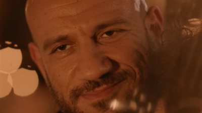 شاهد.. ”أغلى من الياقوت” لأحمد مكي تتصدر قوائم الأكثر بحثًا