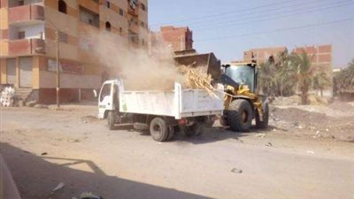 رفع 300 طن مخلفات وقمامة من شوارع مدينة إهناسيا ببني سويف