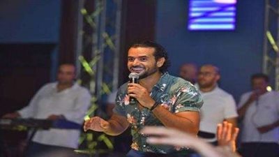 صور...سامو زين يشعل حفل تخرج جامعة بالاسكندرية بالبومه الجديد ”لو عمرييرجع”