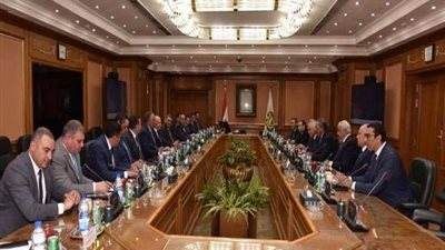 رئيس الرقابة الإدارية يلتقي رئيس مجلس إدارة غرفة التجارة الأمريكية بمصر