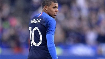 زيدان يتواصل مع مبابي لضمه لصفوف ريال مدريد.. واللاعب يرد