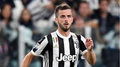 يوفنتوس يتقدم بهدف علي فالنسيا في الشوط الأول