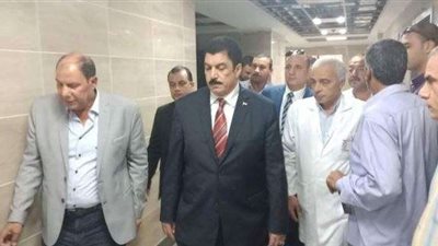 محافظ القليوبية: لجنة متخصصة لفحص أعمال تطوير مستشفى كفر شكر المركزي