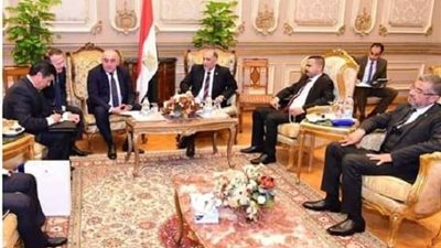 رشاد يشارك في استقبال وفد أوزباكستان لبحث تعزيز العلاقات بين البلدين