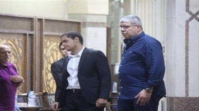 «شوبير» يقدم واجب العزاء في وفاة الكابتن حازم كرم