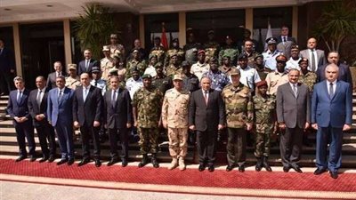 الرقابة الإدارية تختتم برنامج القدرات القيادية لعدد من الضباط الوافدين