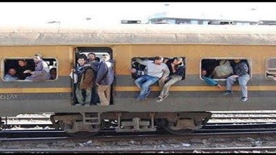 «نائب أسوان» يطالب بتطوير قطارات «الغلابه» قبل الشتاء