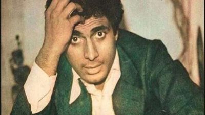 فيديو نادر.. مواجهة حقيقية بين أحمد زكي مع تجار من شادر السمك