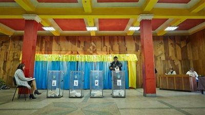 بدء مرحلة الصمت الانتخابي في أوكرانيا قبل انطلاق انتخابات الرئاسة