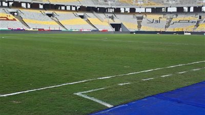 بالصور.. شاهد ملعب برج العرب قبل ساعات من لقاء القمة