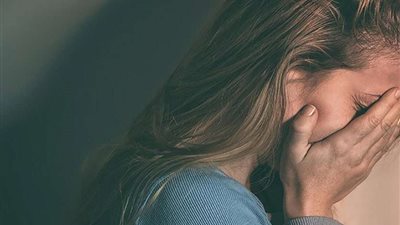 أستاذة جامعية تخلع زوجها: 