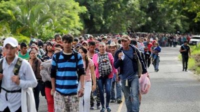 انطلاق قافلة جديدة للمهاجرين من السلفادور تجاه الأراضى الأمريكية
