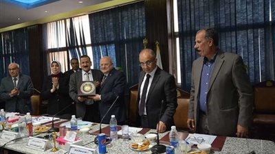 رئيس جامعة الزقازيق: امتحانات الفصل الدراسي الثاني منتصف مايو المقبل