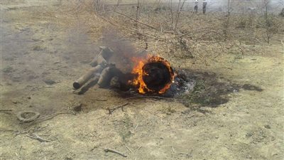 بالصور.. تحطم طائرة هندية حربية خلال طلعة تدريبية