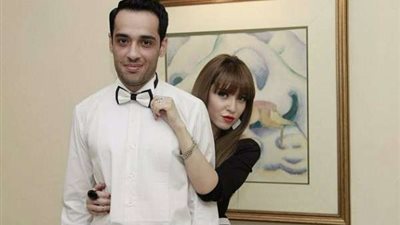 رامي جمال يتغزل فى زوجته المعتزلة ناريمان