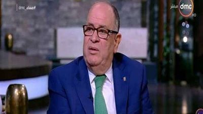 التهرب من الخدمة العسكرية  عقبة في طريق  كرم كردي إلى نقابة الصيادلة