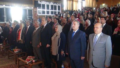 وكيل التعليم: الأعمال الفنية تساهم في تنمية مهارات الطلاب