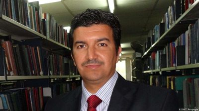 بالفيديو.. أكاديمي: الشعب الجزائري أجبر الجميع على الرضوخ لإرادته