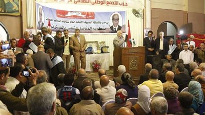 بالصور.. بدء احتفالية أصحاب المعاشات بمقر حزب التجمع