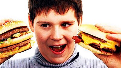 10 أسباب وراء تكرار الشعور بالجوع الشديد