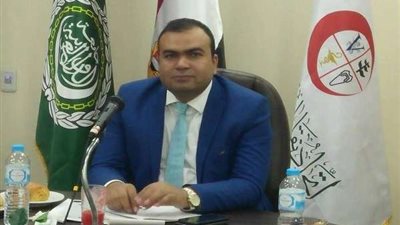 القيمة المضافة ومشاكل شركات الأدوية وإضافات الأعلاف فى اجتماع البيطريين