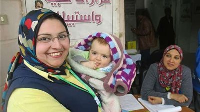 الكشف على  1045 مريض في قافلة طبية بشمال بني سويف