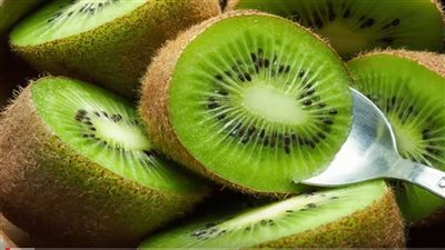 فوائد الكيوى على صحة الجسم والبشرة
