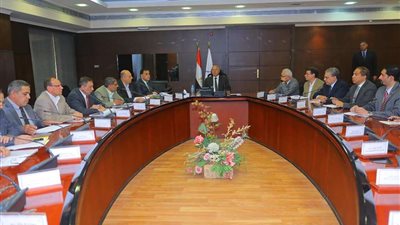وزير النقل يتابع خطط تطوير ورش السكة الحديد ورفع معدلات الصيانة