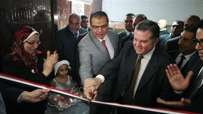 وزيرا القوى العاملة وقطاع الأعمال يفتتحان قاعة تدريب بنقابة الغزل والنسيج
