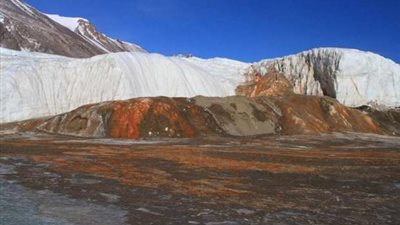 على مدار قرون شلالات الدماء تثير حيرة العلماء..وأخيرا حل اللغز ؟