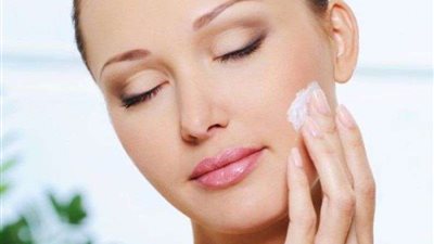 ناعمة وقوية وكلها حنية.. بشرتك كالأطفال مع هذا المكون السحري!