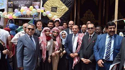 بدء فعاليات المهرجان الدولي للوافدين بجامعة بني سويف