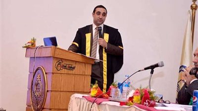 وزيرة الصحة توجه بعلاج طبيب أسنان تعرض لحادث قطار في الخارج على نفقة الدولة